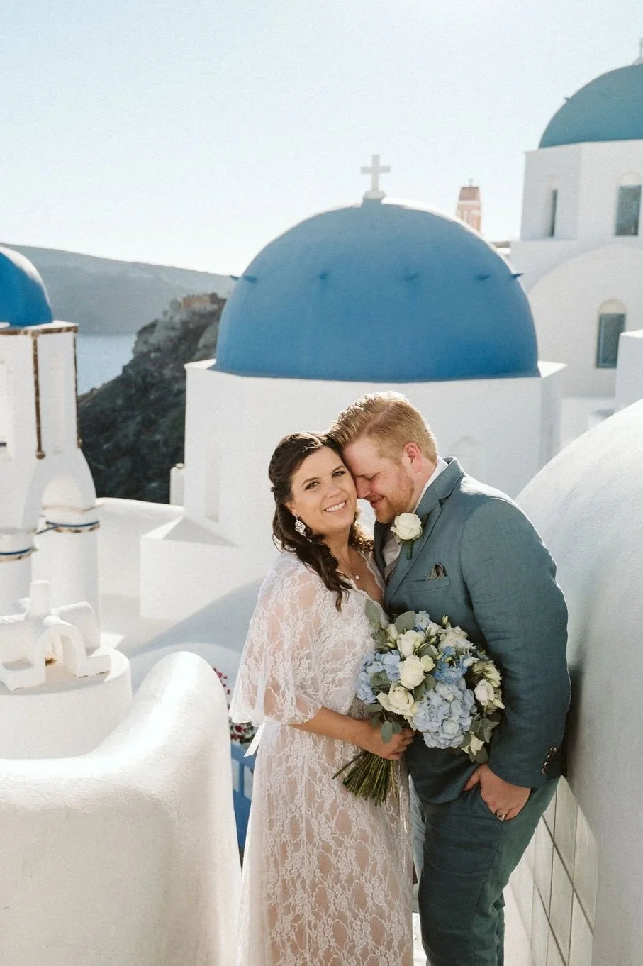 Ann & Zander, elopement in Santorini