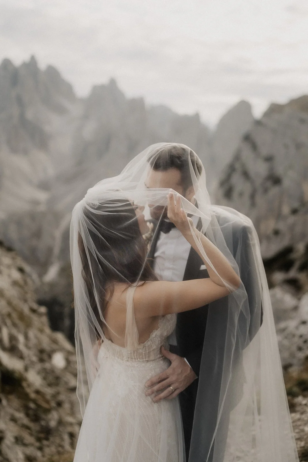 Jessina & Chris, elopement in Dolomites