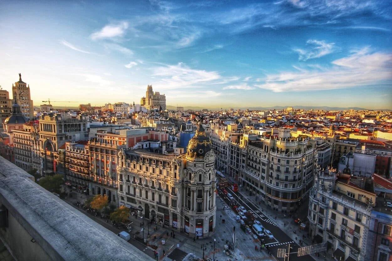 Elope in Madrid, Spain