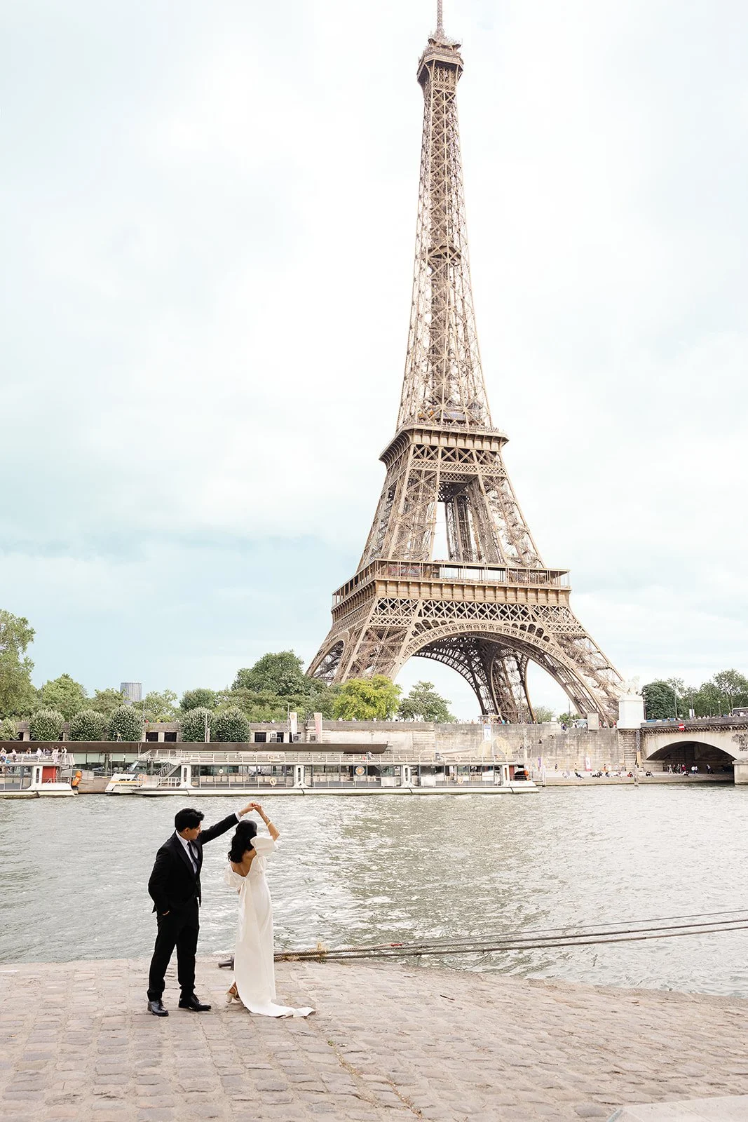 Paris elopement photography