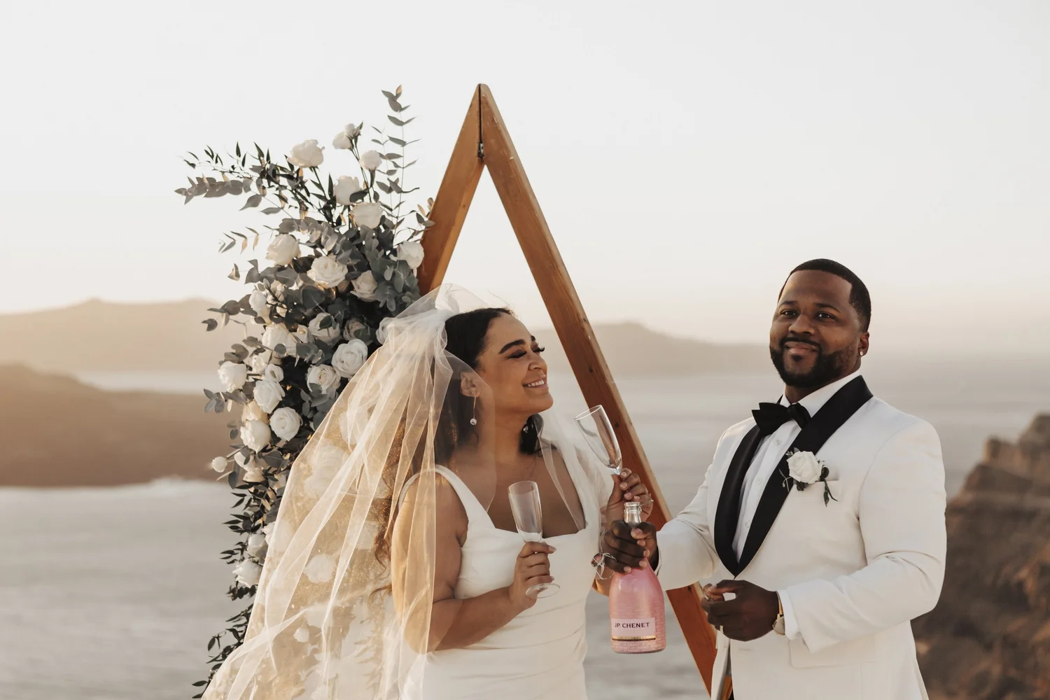 santorini elopement with Somewhere Crazy
