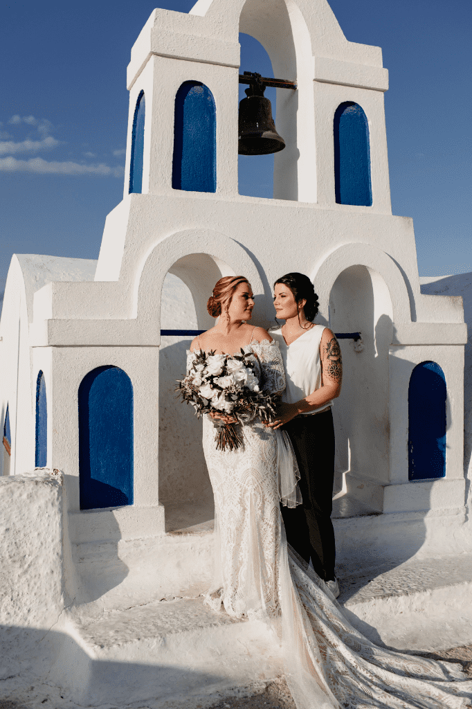 Marissa & Taylor, elopement in Santorini