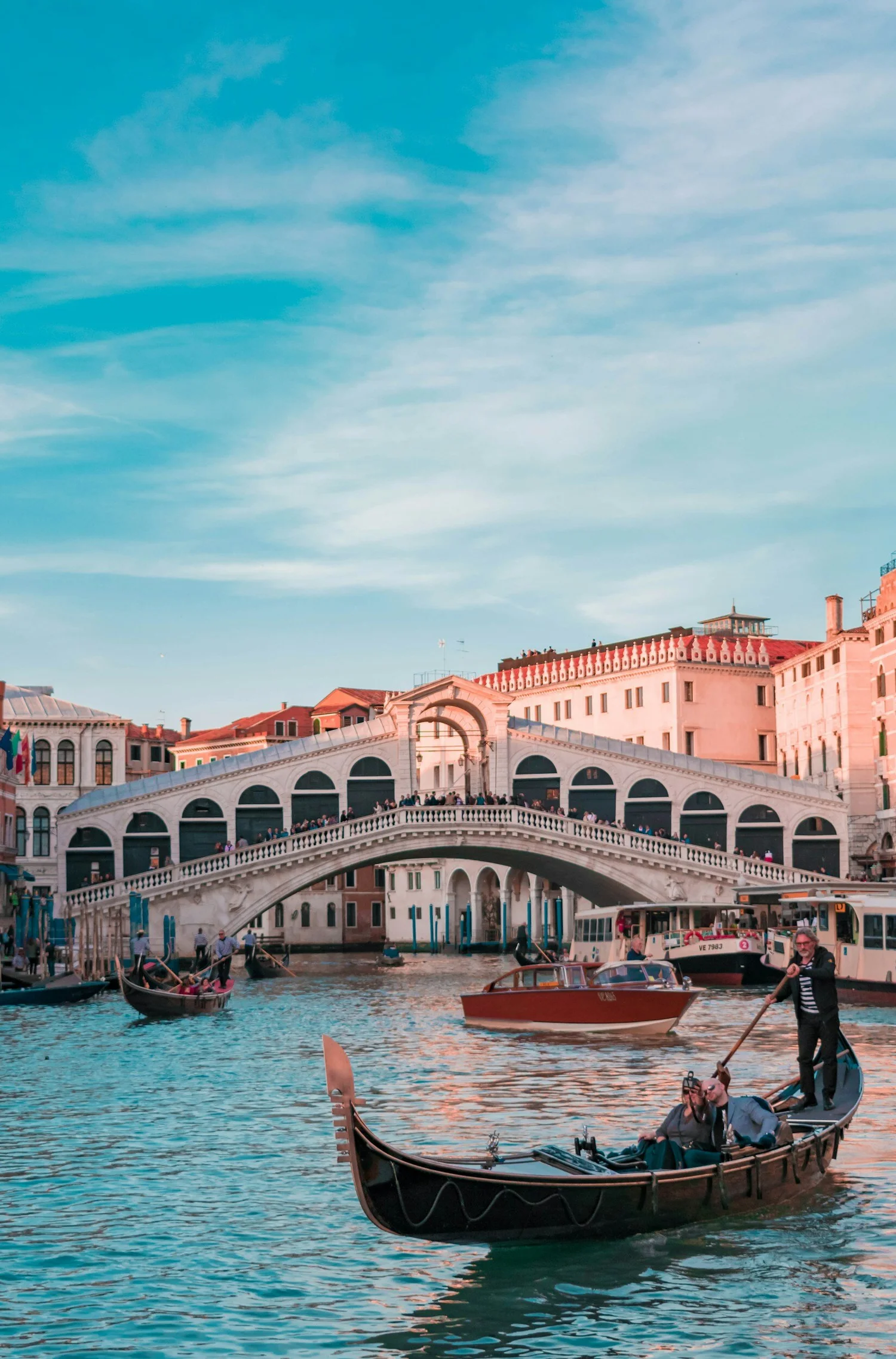 Elope in Italy